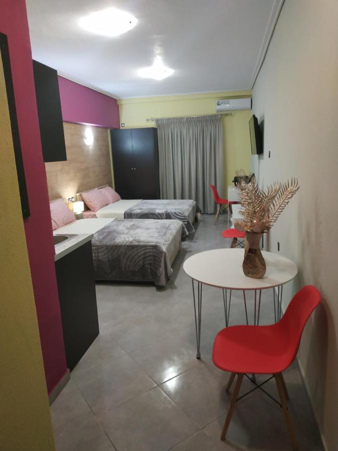 G M 1 Rooms Kentro In The Heart Of The City Lárisa Eksteriør bilde